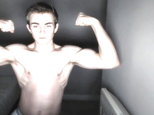 LukeAdamsHire@outlook.com Muscle Flex & Webcam Requests for Â£$